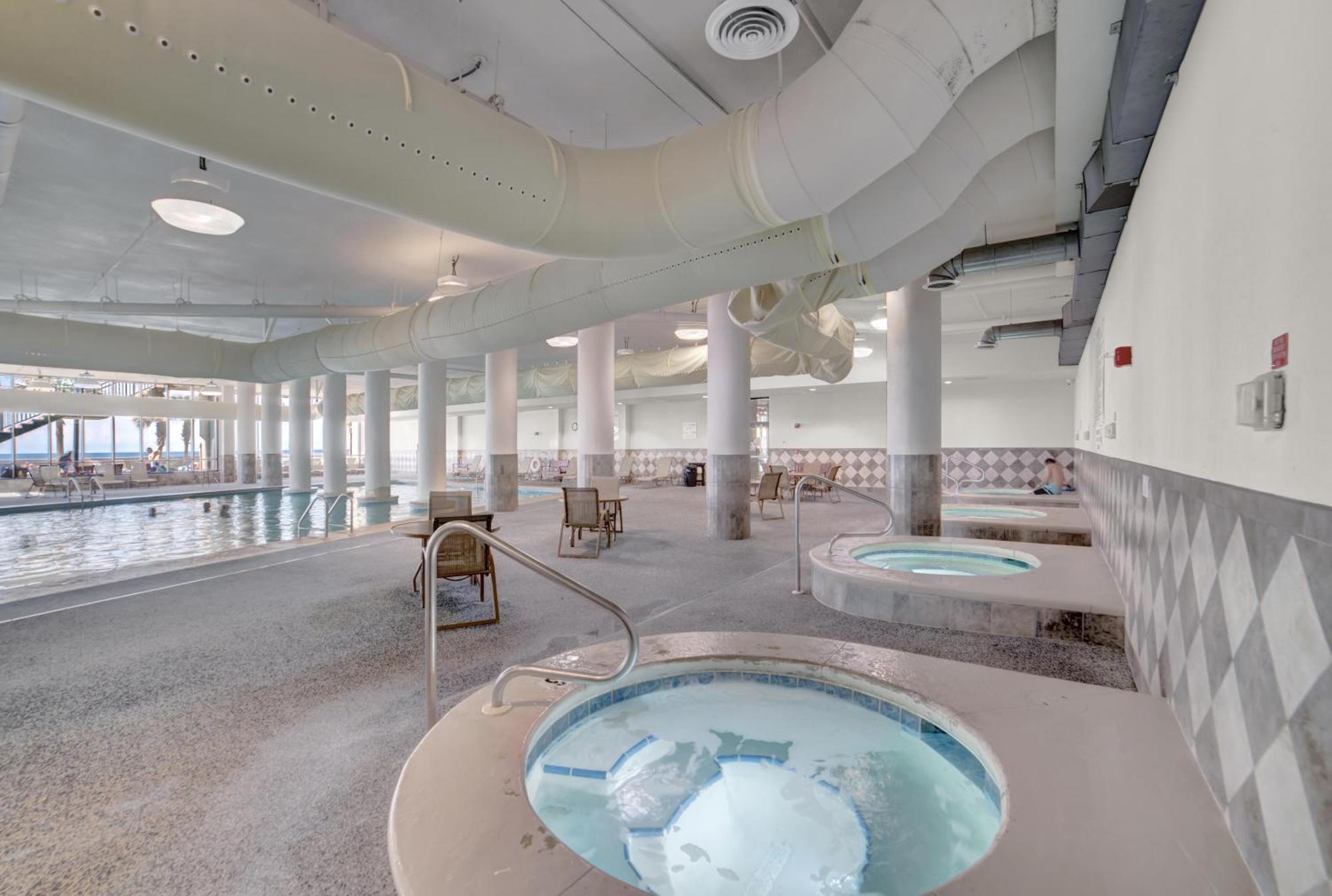 Apartment The Oasis At Orange 2014 By Liquid Life *